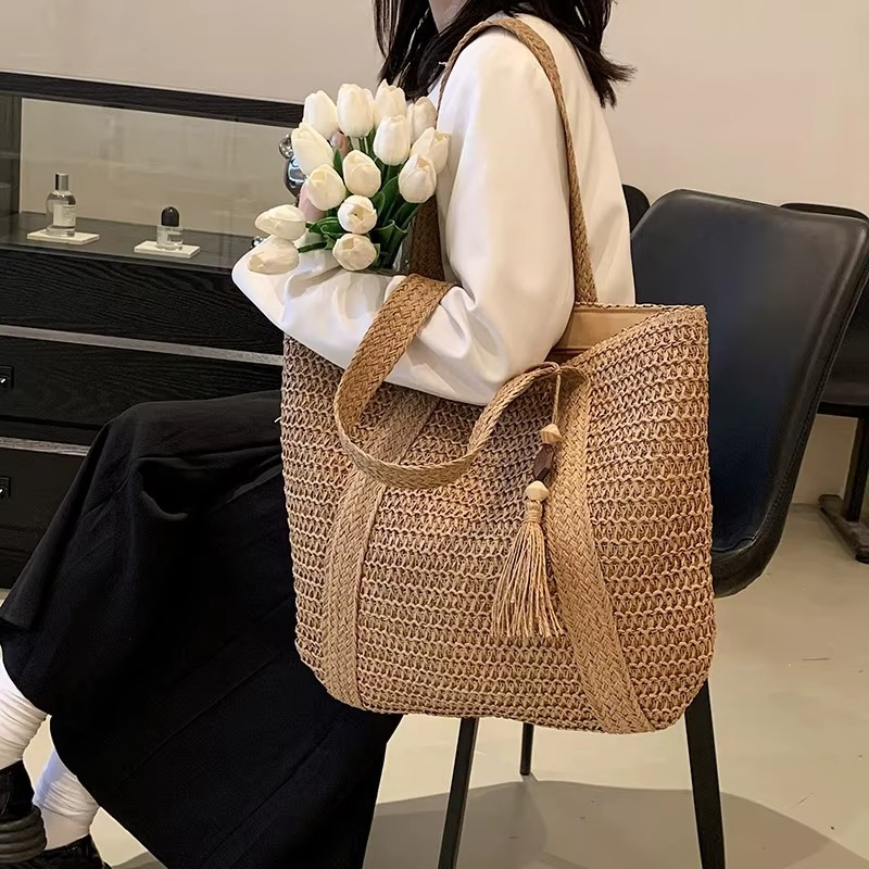 Sac En Paille Souple Tissage Fin Pompon - Gabrielle – Image 7