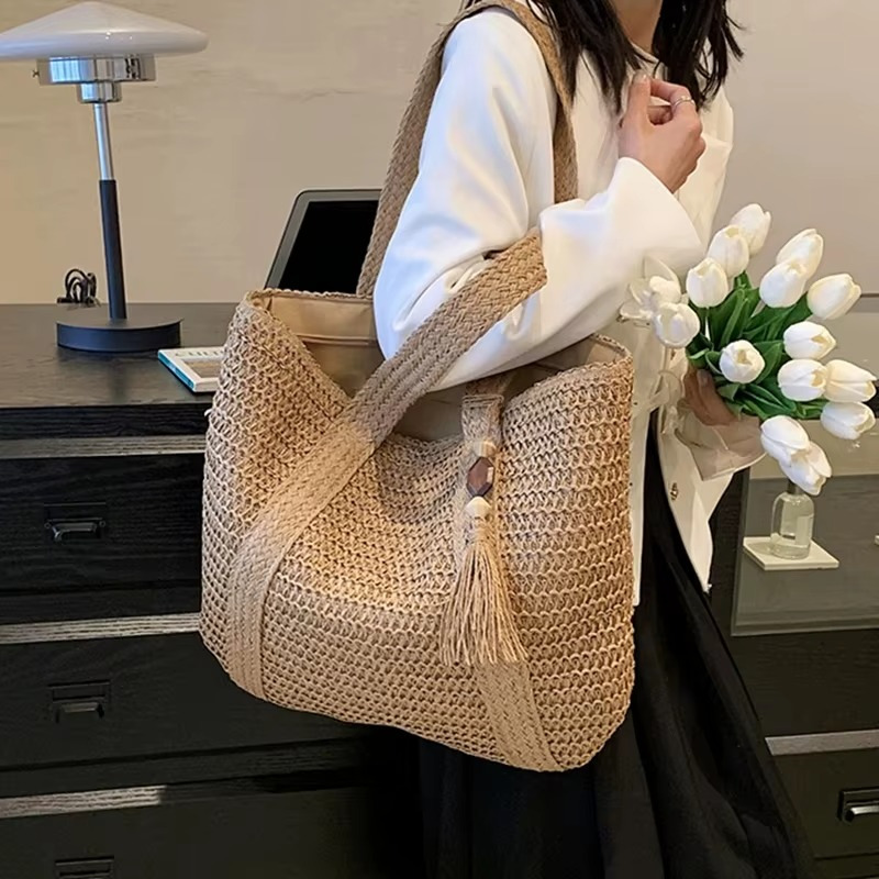 Sac En Paille Souple Tissage Fin Pompon - Gabrielle – Image 8